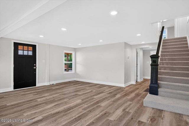 4105 Chenoweth Run Rd, Louisville, KY 40299