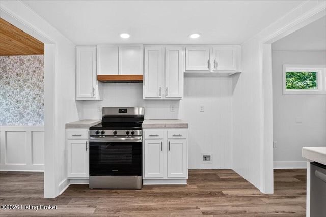 4105 Chenoweth Run Rd, Louisville, KY 40299