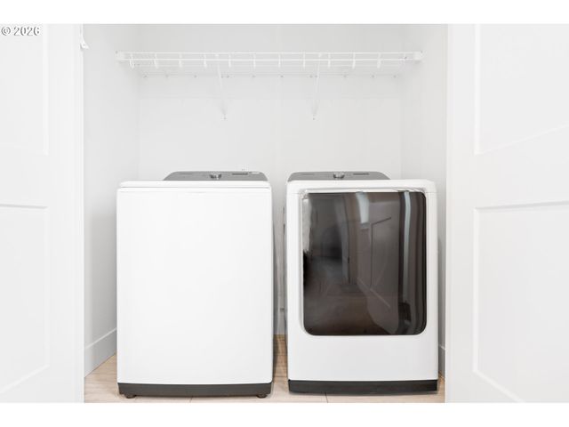 1463 Se HONEYSUCKLE Loop, Warrenton, OR 97146