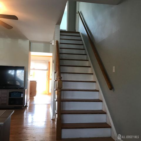 7 Sierra Court, Sayreville, NJ 08872