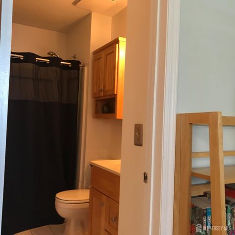 7 Sierra Court, Sayreville, NJ 08872