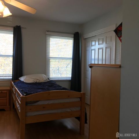 7 Sierra Court, Sayreville, NJ 08872