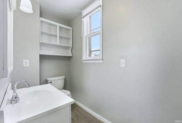 705 Lawton Place, Fort Wayne, IN 46805