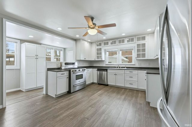 705 Lawton Place, Fort Wayne, IN 46805