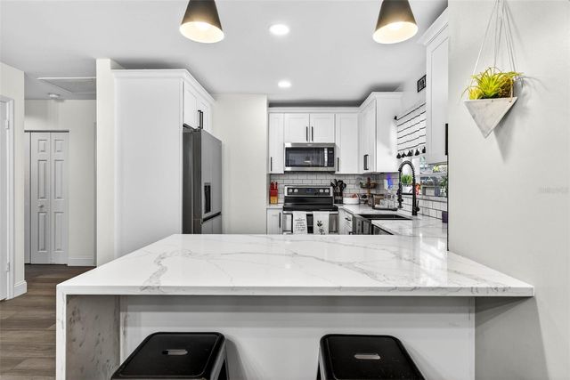 12322 ROME AVENUE, Tampa, FL 33612