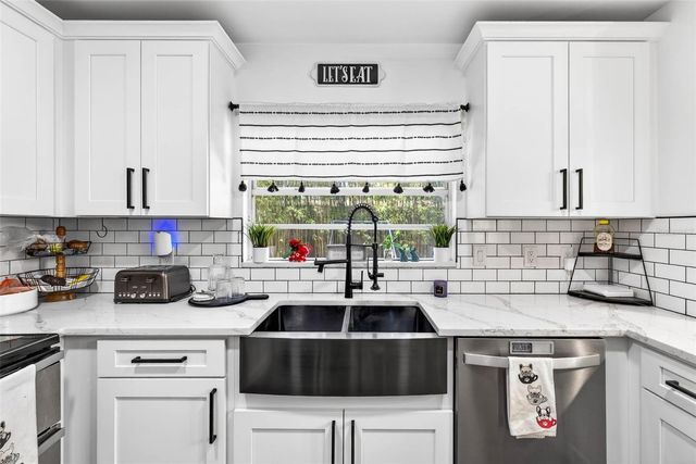 12322 ROME AVENUE, Tampa, FL 33612