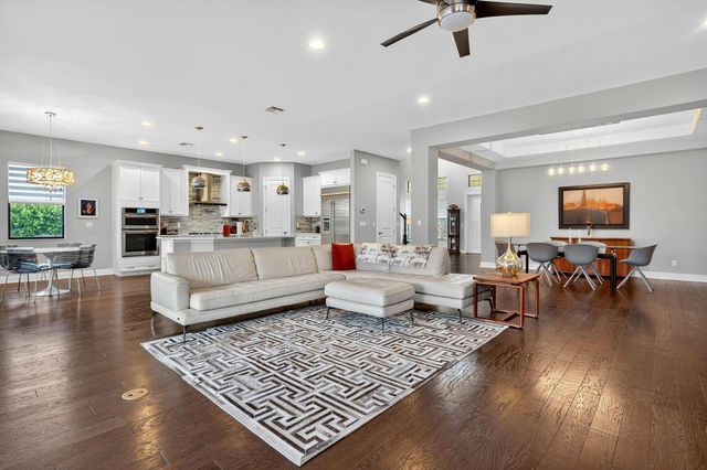 8215 NW 117th Lane, Parkland, FL 33076