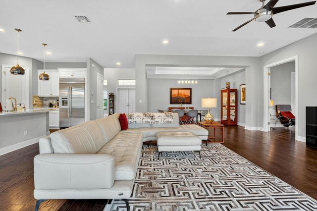 8215 NW 117th Lane, Parkland, FL 33076