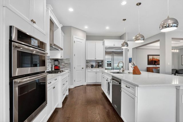 8215 NW 117th Lane, Parkland, FL 33076