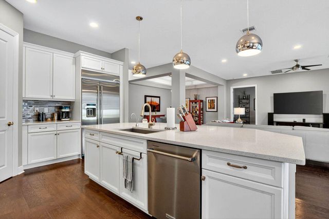 8215 NW 117th Lane, Parkland, FL 33076