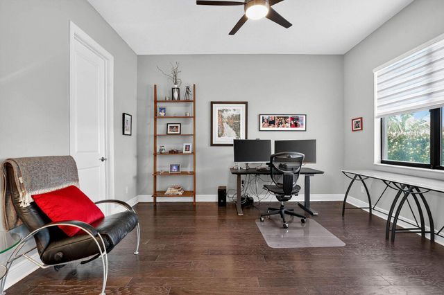 8215 NW 117th Lane, Parkland, FL 33076