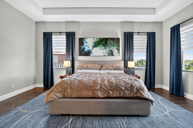 8215 NW 117th Lane, Parkland, FL 33076