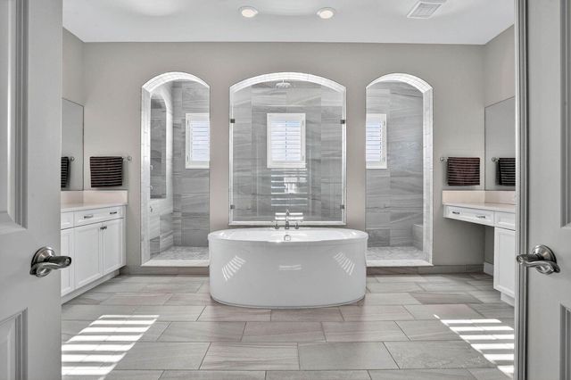 8215 NW 117th Lane, Parkland, FL 33076