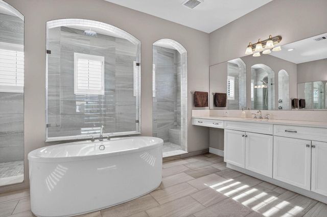 8215 NW 117th Lane, Parkland, FL 33076