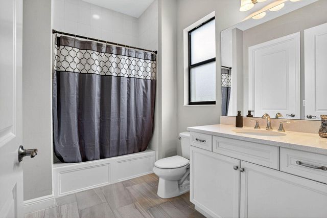 8215 NW 117th Lane, Parkland, FL 33076