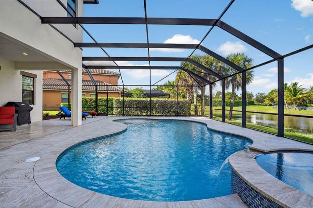 8215 NW 117th Lane, Parkland, FL 33076