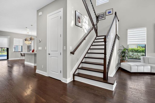 8215 NW 117th Lane, Parkland, FL 33076