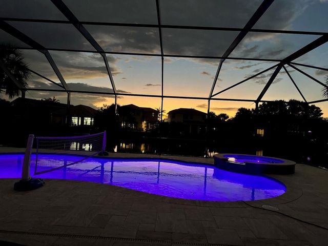 8215 NW 117th Lane, Parkland, FL 33076