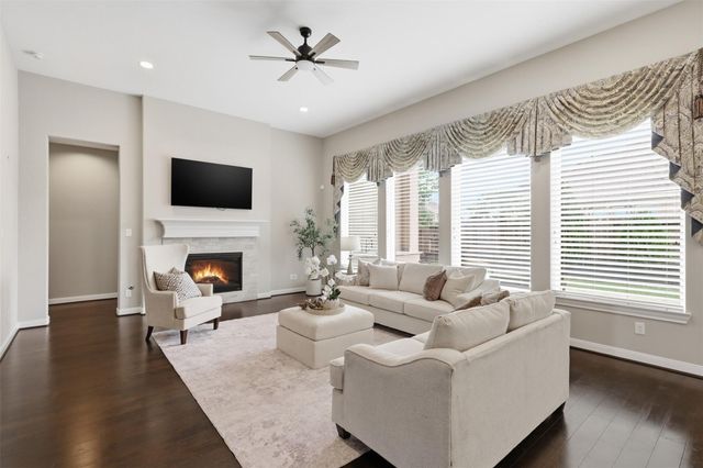 4410 Highland Field Lane, Sugar Land, TX 77479