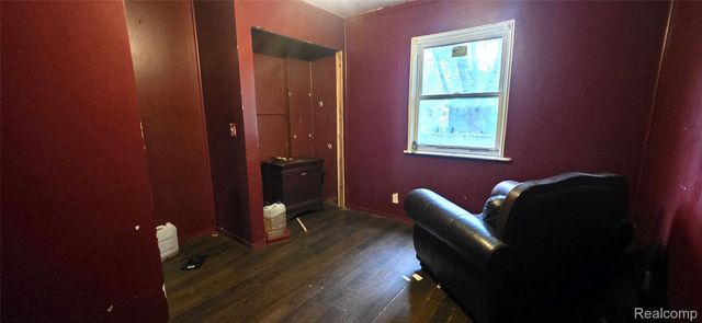 2810 Gibson Street, Flint, MI 48503