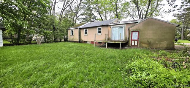 2810 Gibson Street, Flint, MI 48503