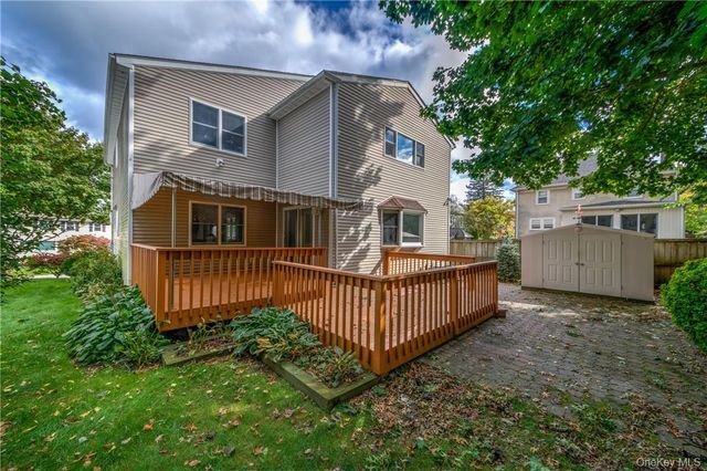 8 Davenport Street, Harrison, NY 10528