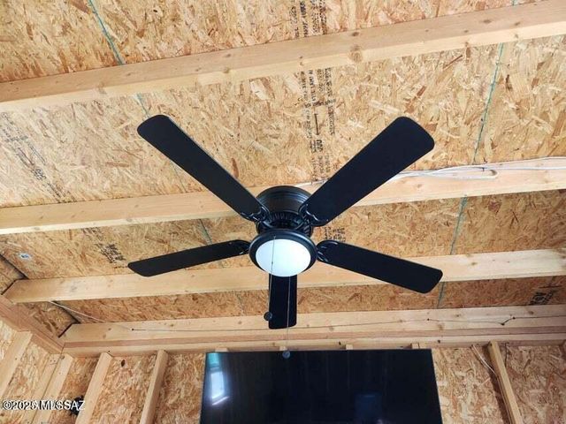 805 W Knox Street, Pearce, AZ 85625