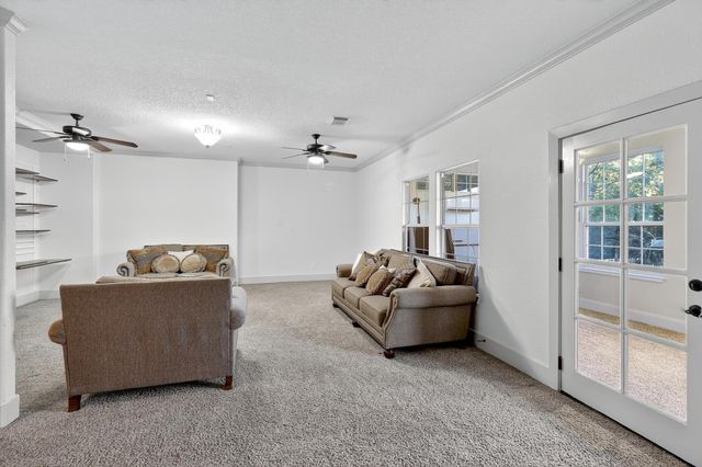 420 Whispering Meadow, Magnolia, TX 77355