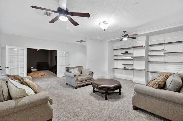 420 Whispering Meadow, Magnolia, TX 77355