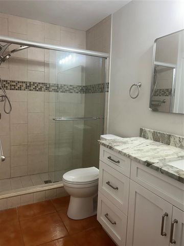 7006 MIDNIGHT PASS #1 ROAD, Sarasota, FL 34242