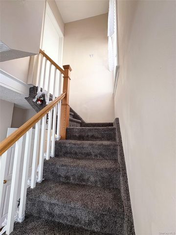 28 morningstar Road, Staten Island, NY 10303