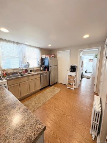 28 morningstar Road, Staten Island, NY 10303