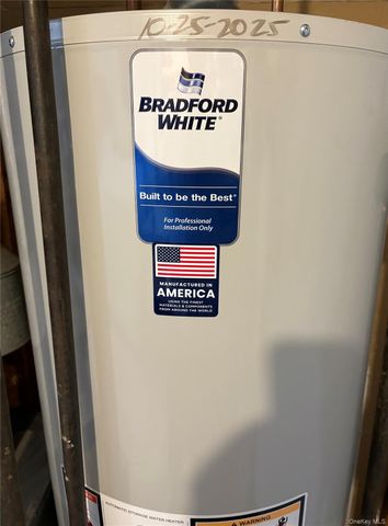 28 morningstar Road, Staten Island, NY 10303