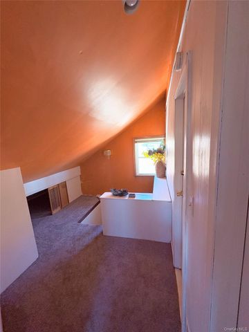 28 morningstar Road, Staten Island, NY 10303