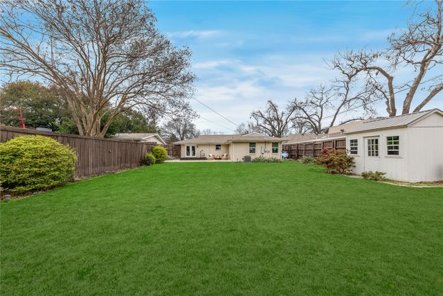 7014 Wake Forrest Drive, Dallas, TX 75214