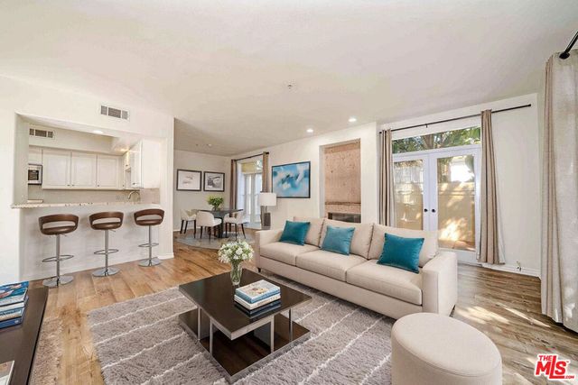 2311 Schader Drive 101, Santa Monica, CA 90404