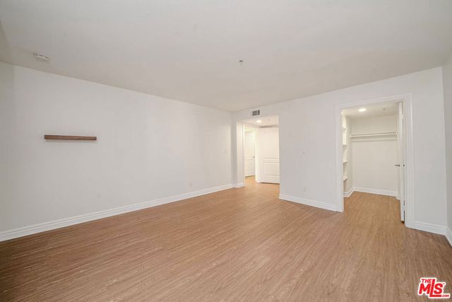 2311 Schader Drive 101, Santa Monica, CA 90404