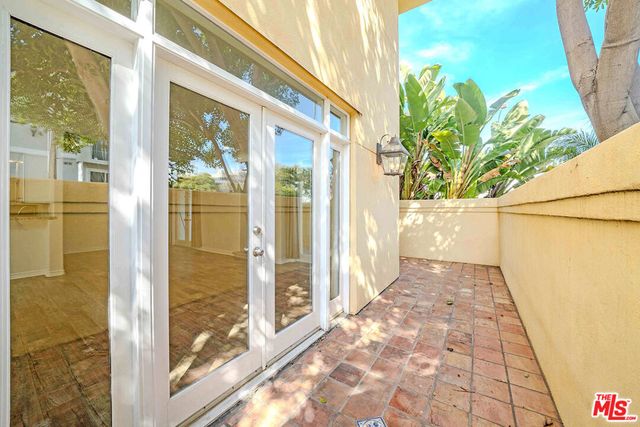 2311 Schader Drive 101, Santa Monica, CA 90404