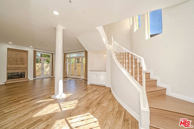 2311 Schader Drive 101, Santa Monica, CA 90404