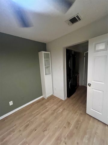 6108 Abrams Road 303, Dallas, TX 75231