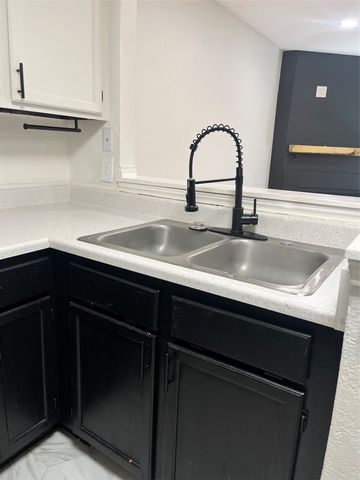 6108 Abrams Road 303, Dallas, TX 75231