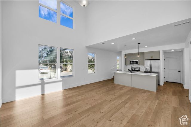 653 W ROSA LN, St. George, UT 84790