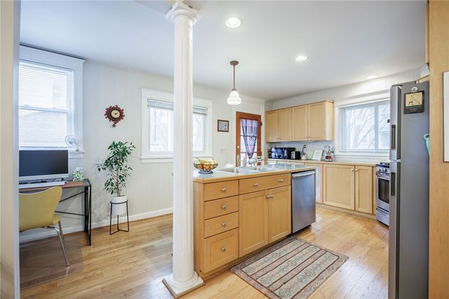 1035 Park Avenue, Rochester, NY 14610