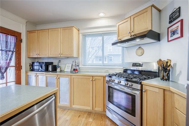 1035 Park Avenue, Rochester, NY 14610