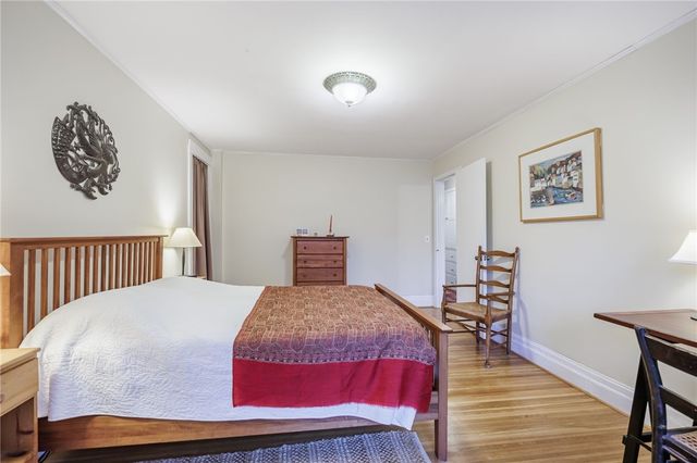 1035 Park Avenue, Rochester, NY 14610