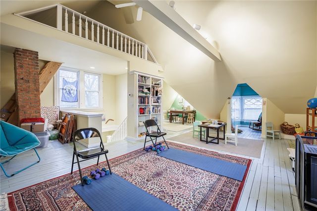 1035 Park Avenue, Rochester, NY 14610