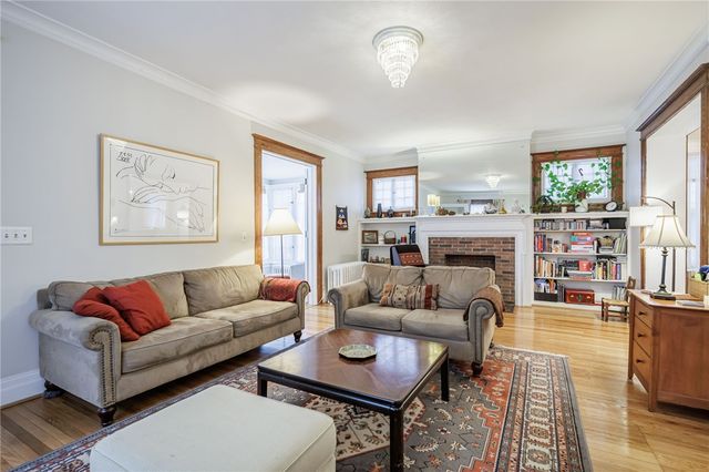 1035 Park Avenue, Rochester, NY 14610