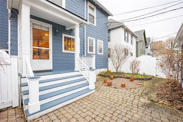 1035 Park Avenue, Rochester, NY 14610