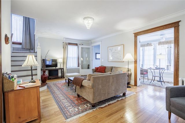 1035 Park Avenue, Rochester, NY 14610