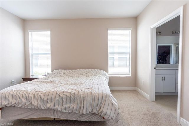 802 Friendship CIR, Labelle, FL 33935